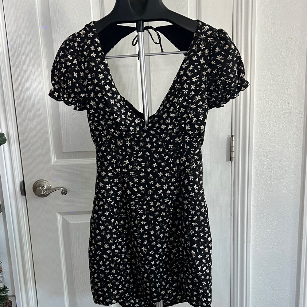 Princess Polly Kacey Mini floral dress size US 6 - Picture 3 of 15